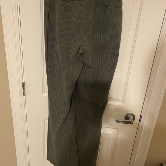 Grey pin stripe dress pant - Picture 2 of 4
